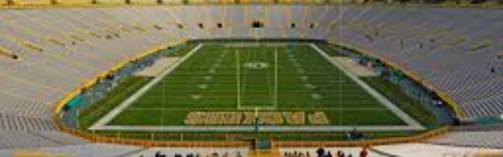 Touchdown Stays: Discover Top Hotels Near Lambeau Field
