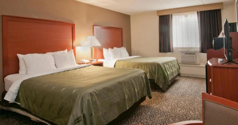 Game Day Stays: The Closest Hotels to Lambeau Field