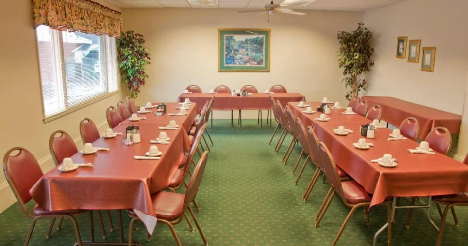 Cheer for the Packers, Stay in Style: Hotels Near Lambeau Field