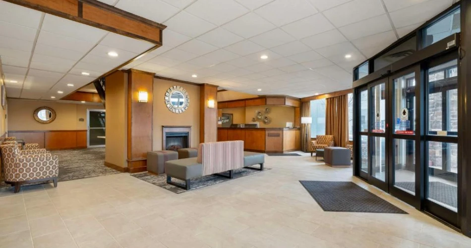 Cheer for the Packers, Stay in Style: Hotels Near Lambeau Field