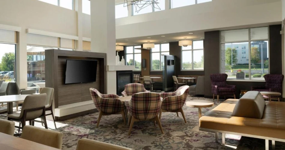 Cheer for the Packers, Stay in Style: Hotels Near Lambeau Field