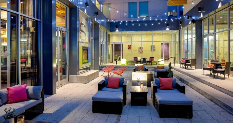 Discover the Best Hotels for a Memorable Packers Game Day Experience